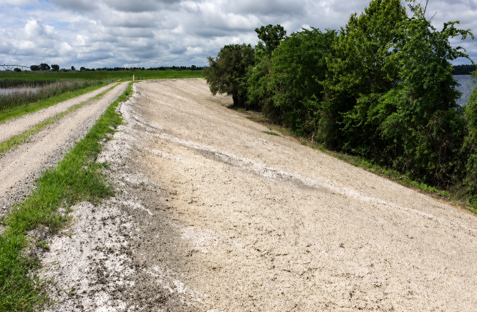 CCR basin berm one year after Posi-Lock application